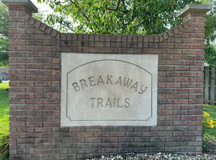 3797 Pawnee Trl, Columbus, IN 47203