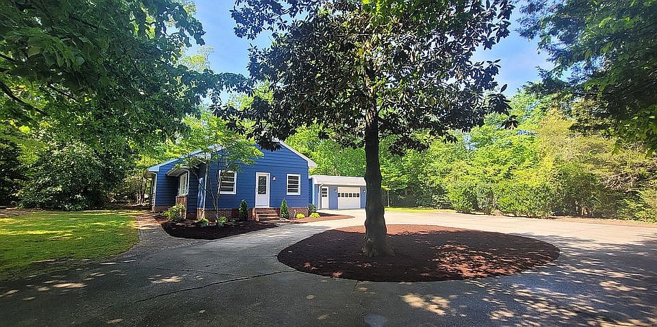 1523 Jamestown Road