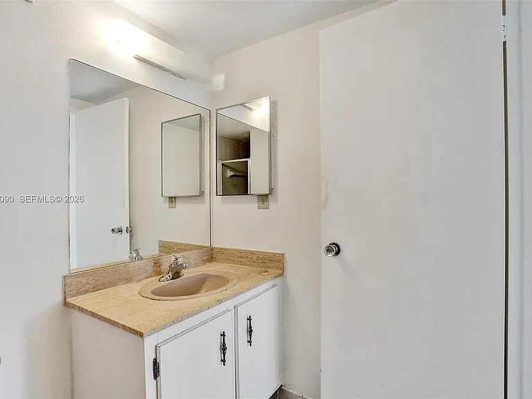 500 Three Islands Blvd #213 — Photo 31