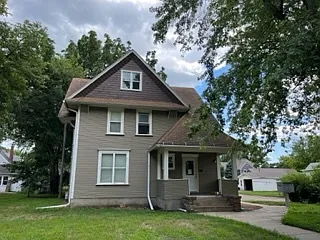 315 E Main St Photo 1