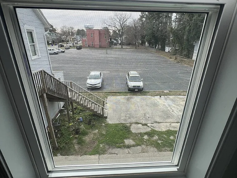 2711 Detroit St #4 — Photo 12