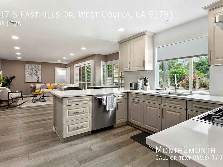 917 S Easthills Dr — Photo 10