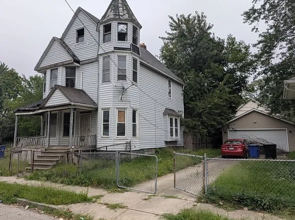 1349 E 90th St, Cleveland, OH 44106