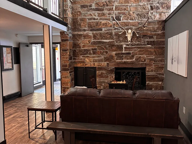 1940 Prospector Ave #202 — Photo 9