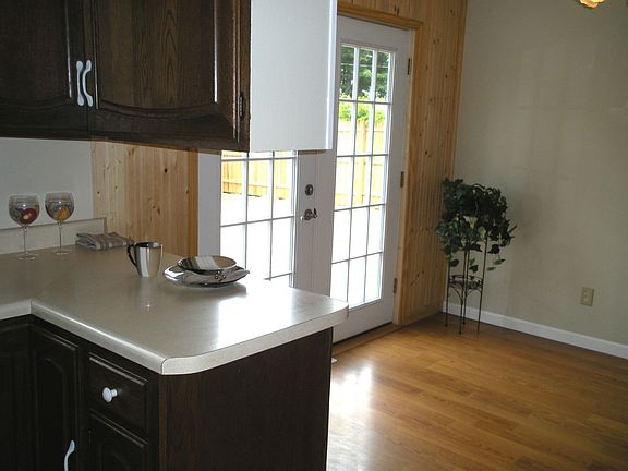 Dining Room opens o kitchen and outside