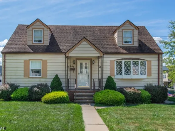 404 E Mcfarlan St, Dover Town, NJ 07801