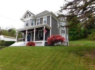 92 Fountain St, Pittsburgh, PA 15205
