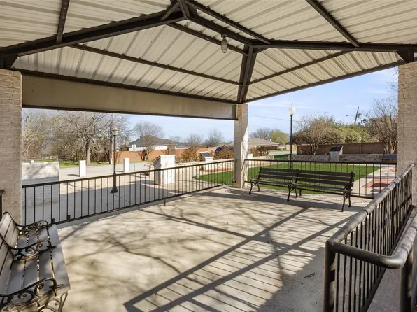 189 Palo Duro Bnd, Rhome, TX 76078