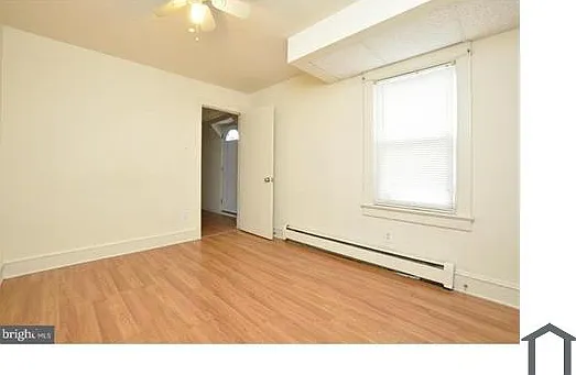 29 8th Ave #B — Photo 7