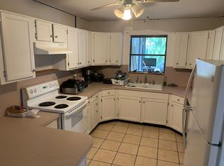 2170 Oakes Blvd, Naples, FL 34119