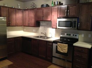 660 NW Falling Waters Ln UNIT 101, Portland, OR 97229
