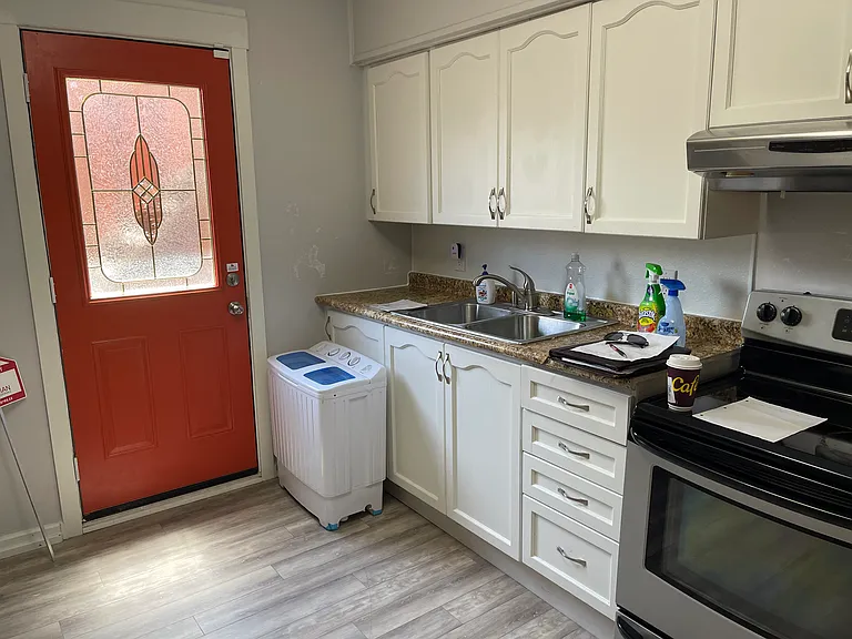 45 Ontario Ave #2 — Photo 9
