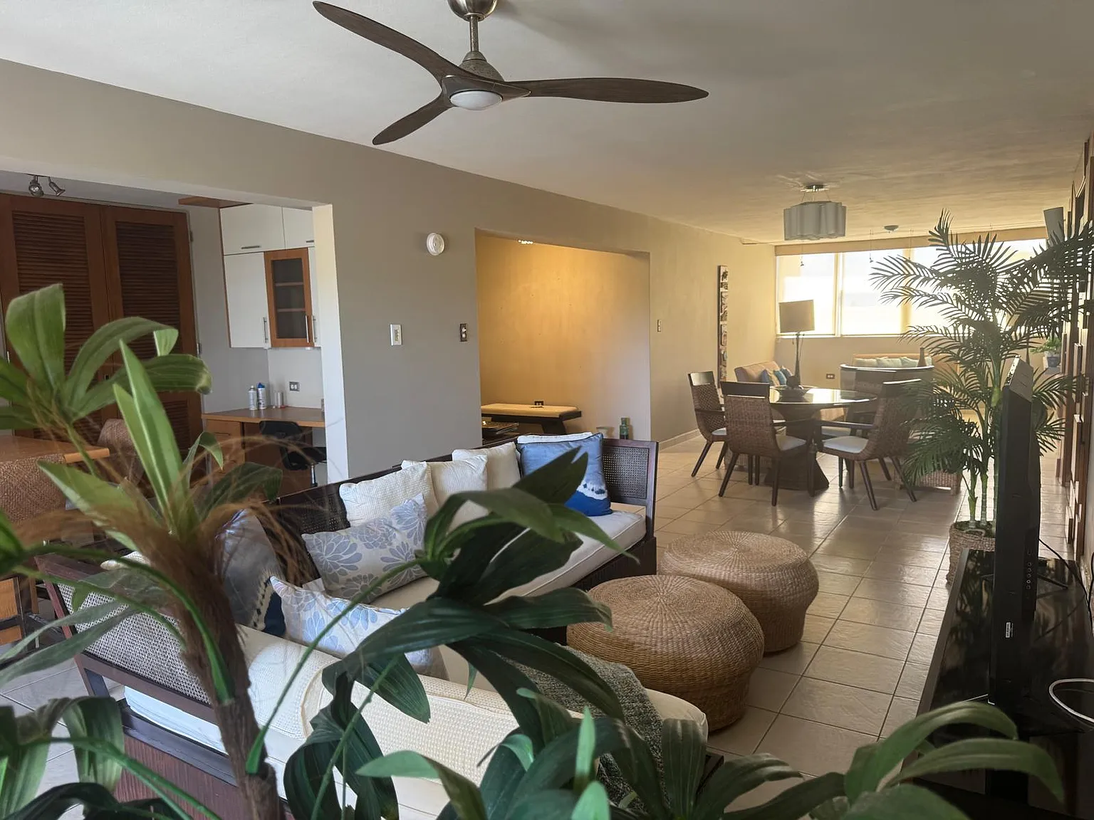 2 bed, 2.5 bath, 1734 sqft, $2,900 — Photo 1