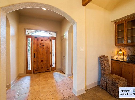 2nd image of 998 NW Cielo Springs Dr