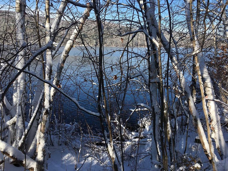 2nd image of 00 Paine Turnpike South