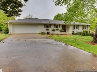 107 Braddock Dr, Mauldin, SC 29662