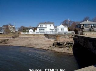 10 Morgan Ter, East Haven, CT 06512