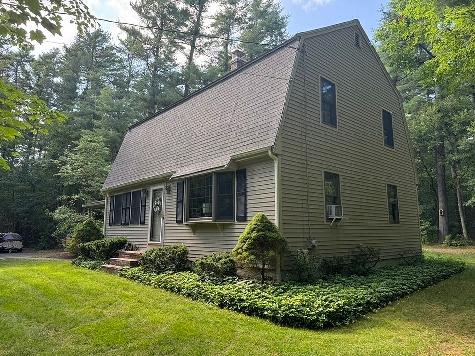 2nd image of 4 Woodview Dr