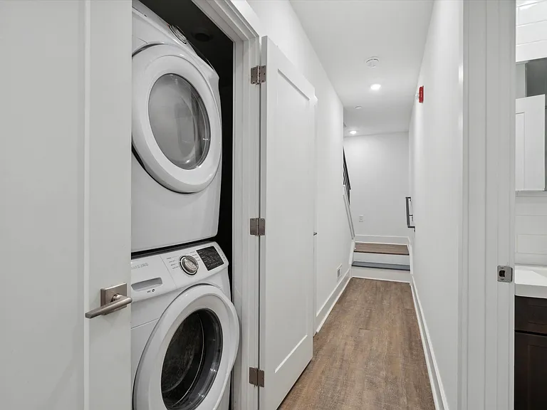 1328 N Franklin St #1F — Photo 13