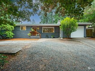 511 NW 205th St, Shoreline, WA 98177