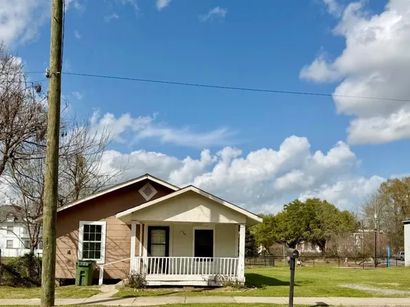 115 W 4th St, Hattiesburg, MS 39401