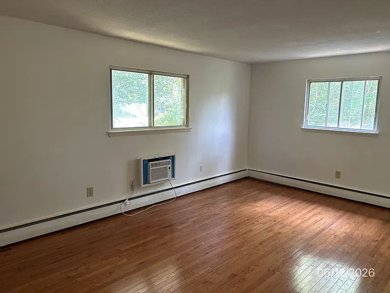 1st bedroom