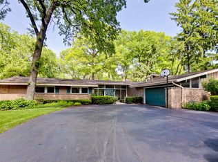 36 Oxford Dr, Lincolnshire, IL