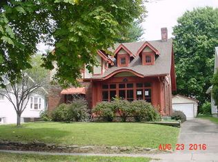 134 N Dennis Ave, Decatur, IL 62522