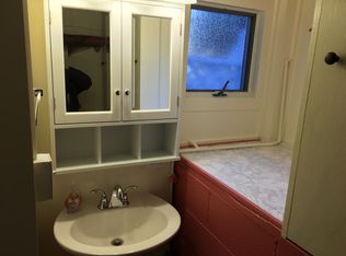 1998 Lake Floyd Cir, Bristol, WV 26426