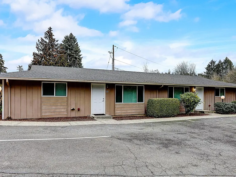 Overlook Terrace Apartments — Photo 35