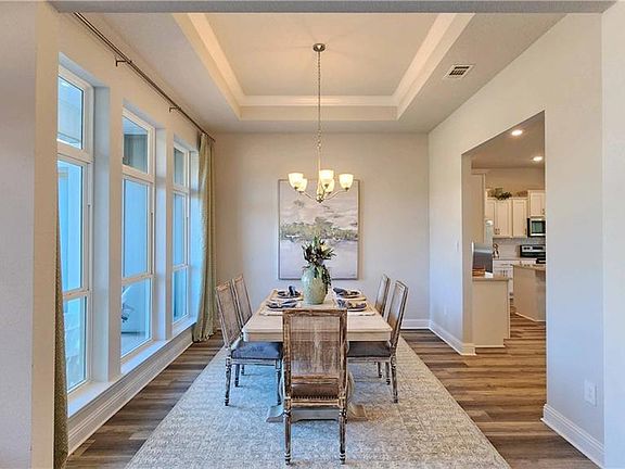4th image of 10355 Heirloom Rd S