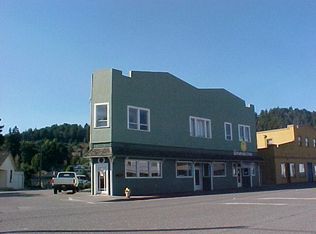 115 Wildwood Ave, Rio Dell, CA 95562