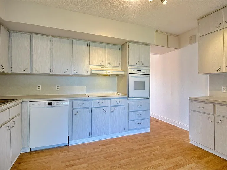 2450 Canadian Way #26 — Photo 19