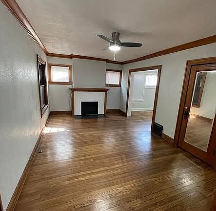 3rd image of 2320 Benton Blvd