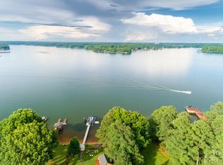 707 Isle Of Pines Rd, Mooresville, NC 28117