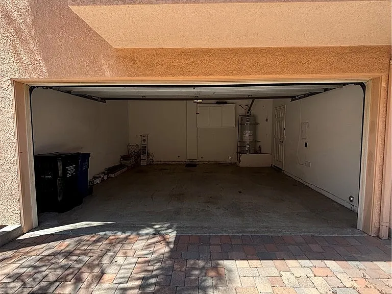 5200 White Oak Ave #36 — Photo 30