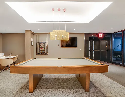 Rented by Compass | media 10