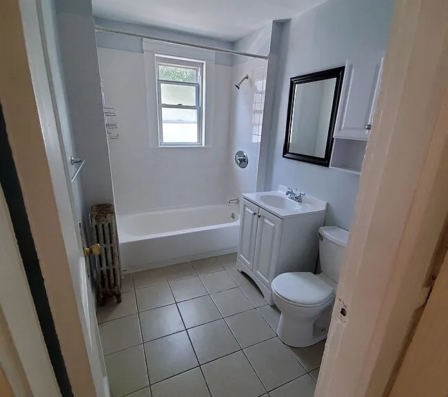 19 Arden St #1 — Photo 6
