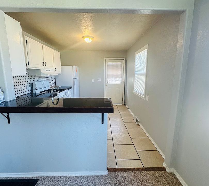 1st image of 1317-1323 E Las Animas St #1319
