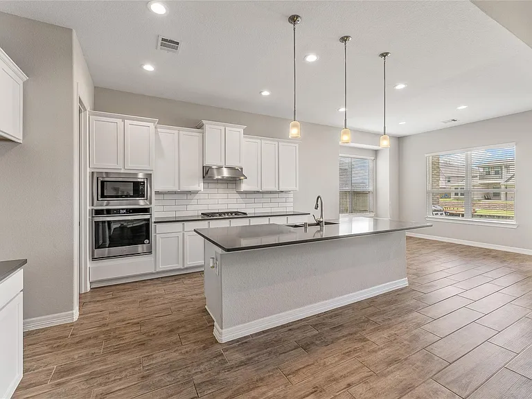 24014 Corinaldo Ct — Photo 19