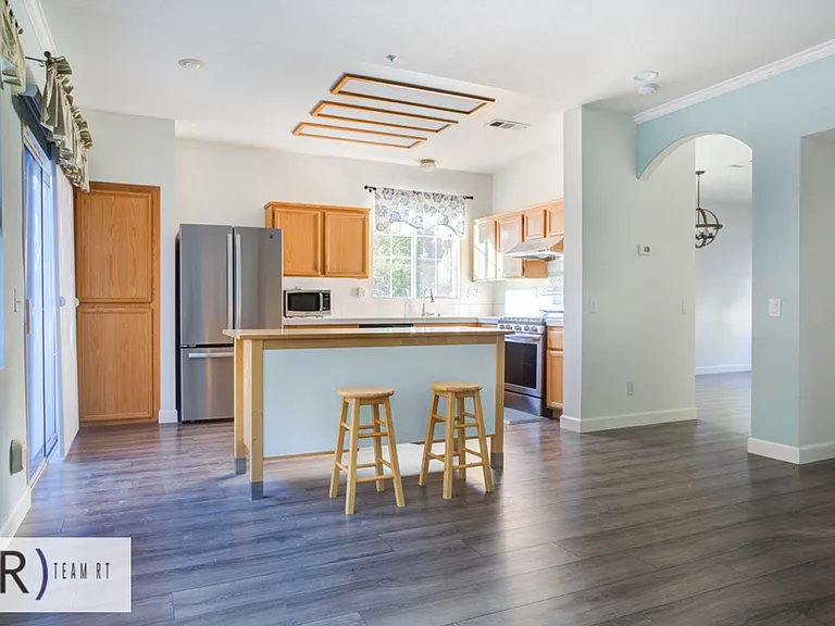 15984 Paul Ct — Photo 14