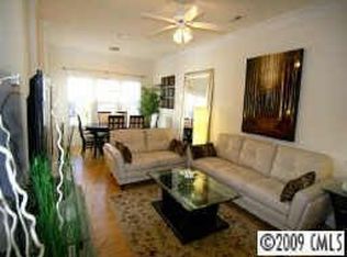 5619 Santeelah Ct, Charlotte, NC 28217