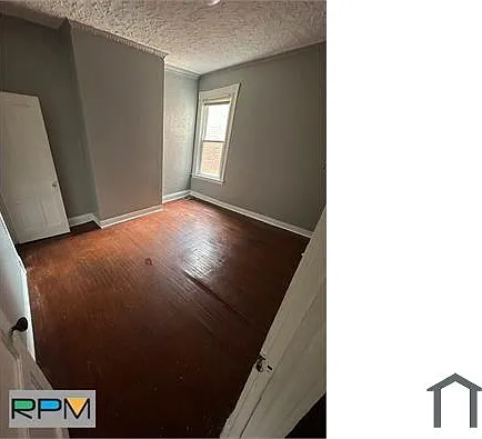 2944 Clifton Ave — Photo 13