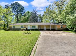 544 E Dinkins St, Canton, MS 39046