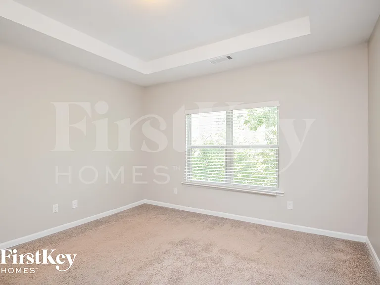 2139 Charcoal Ives Rd — Photo 7