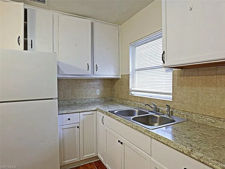 2352 South St #A — Photo 4