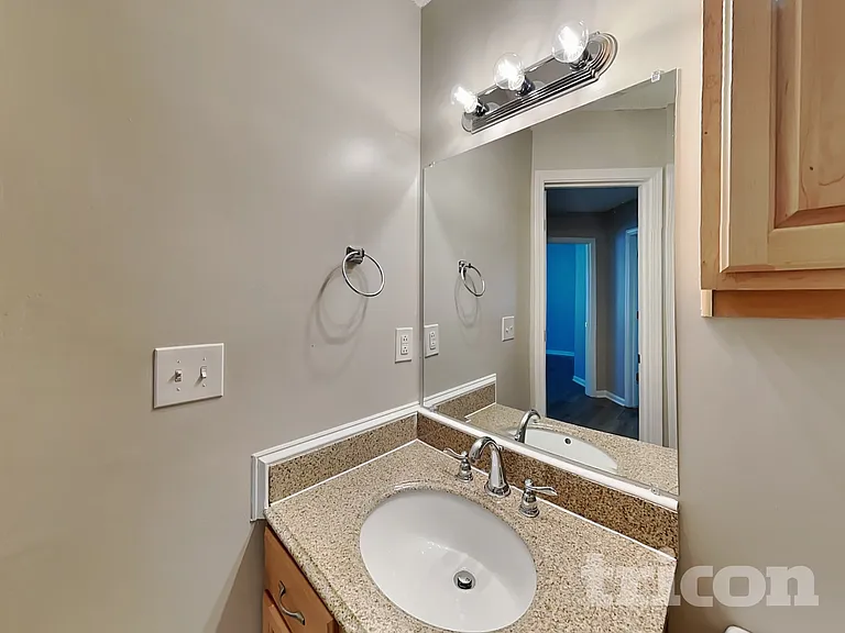 113 Cobblestone Ct — Photo 12