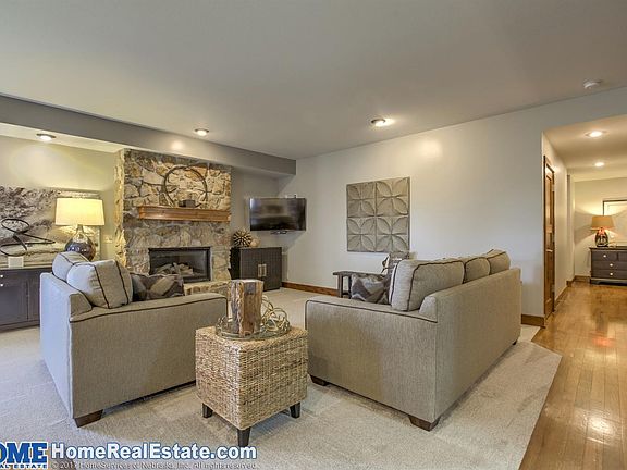 5th image of 9625 Cotswold Ln