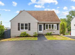 2 Matthew Rd, Branford, CT 06405