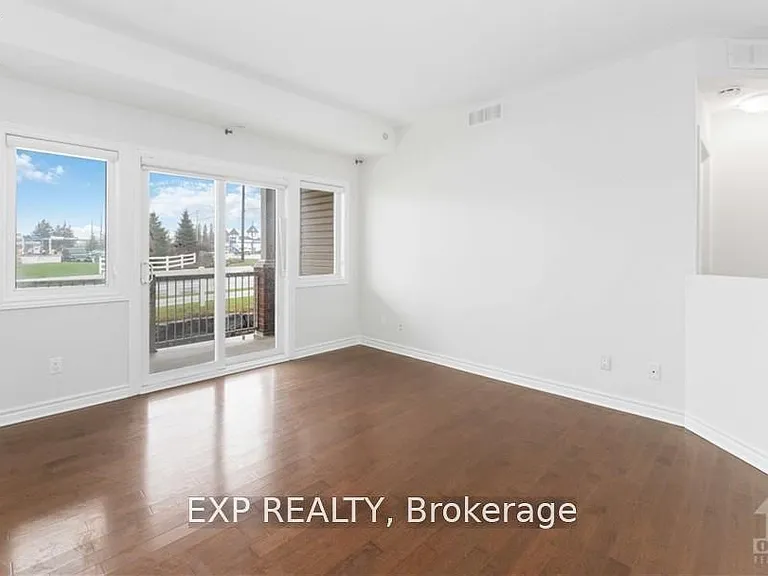 920 White Alder Ave #C — Photo 7